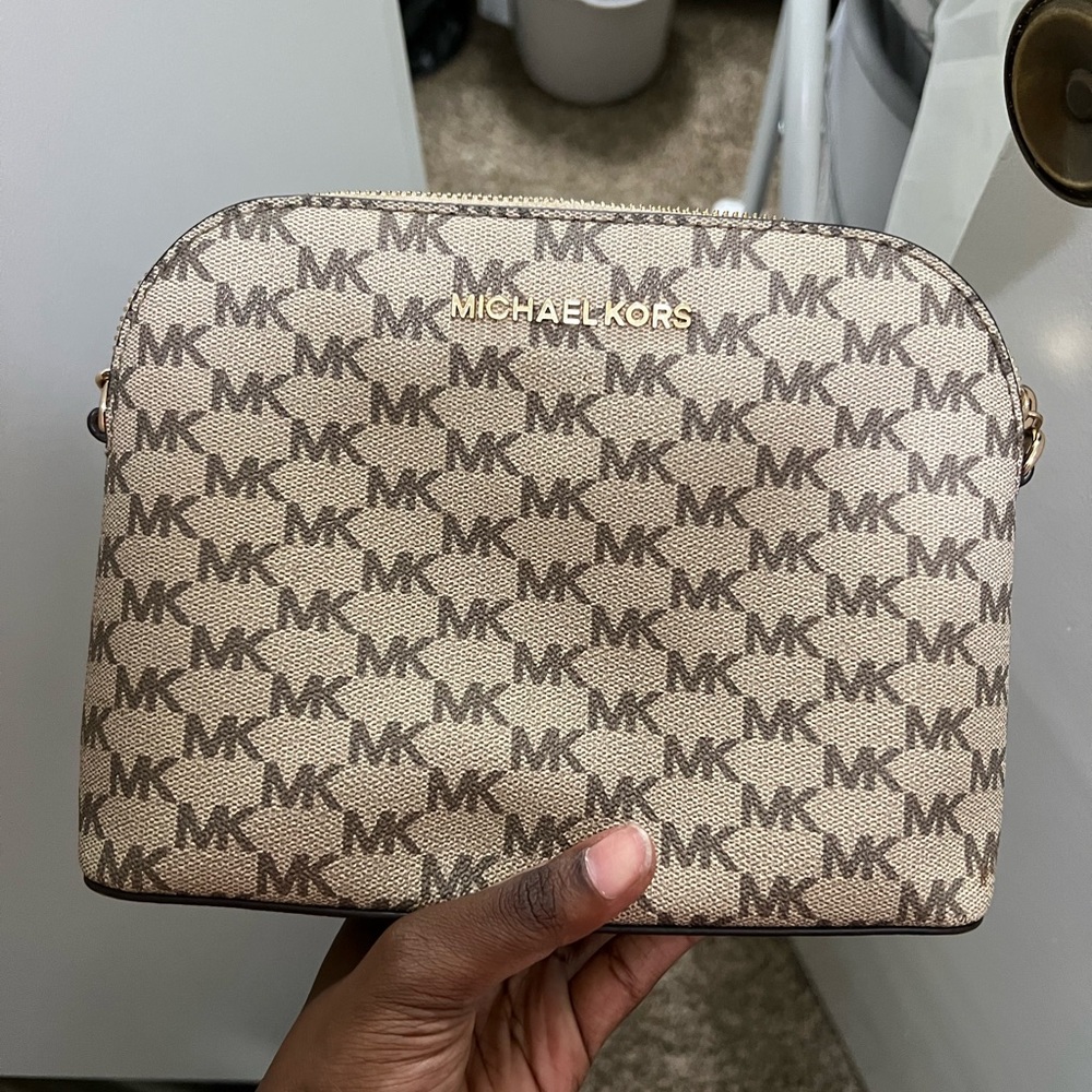 Michael Kors crossbody purse